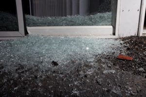 repair broken glass 